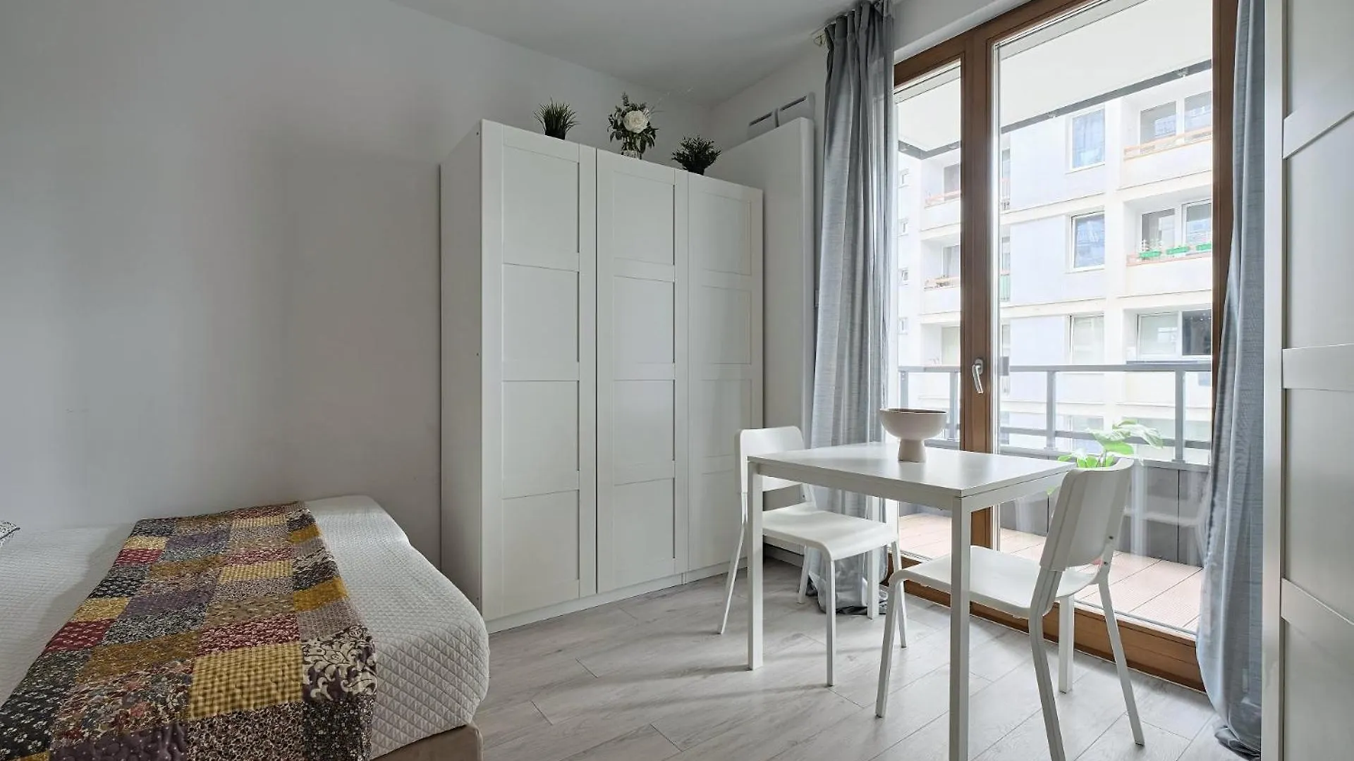 Apartment Urbannestgroup - Old Town Studio S17 Warsaw
